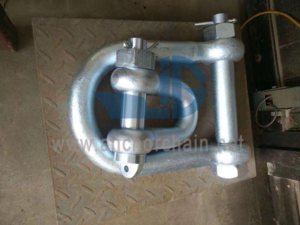 D Uri ng Alloy Shackle CB3061