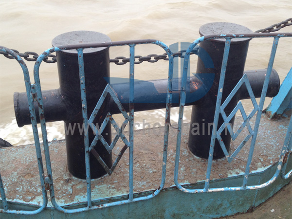 Dobleng Cross Bollard