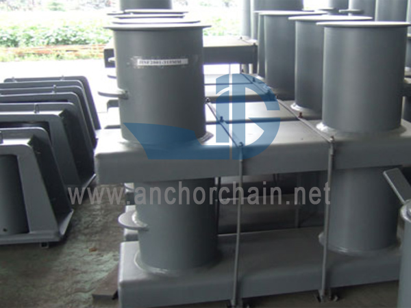 JIS F2001 Dobleng Bollard
