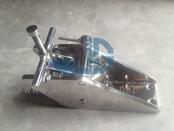Pawl Type Anchor Chain Stopper
